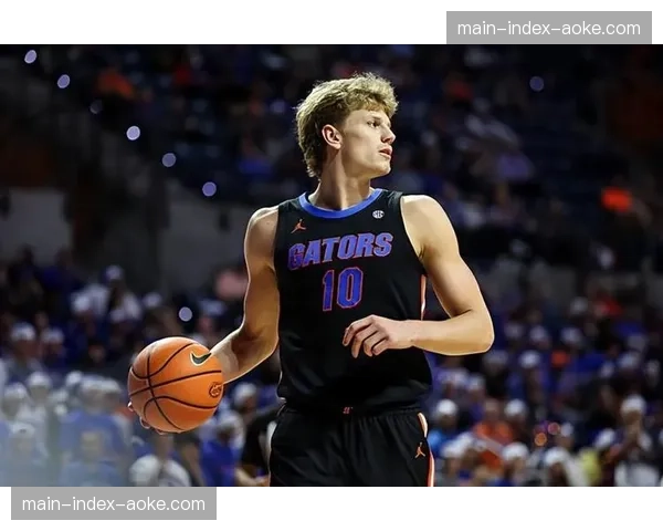 佛罗里达球星为千万代言留校，放弃NBA选秀冲击NCAA总冠军